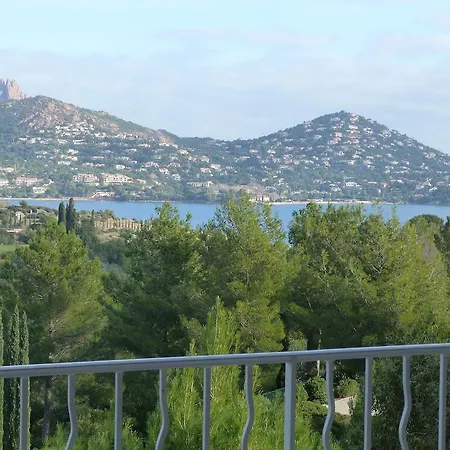 Διαμέρισμα Azzurra Immo: Le Hameau Cap Esterel Saint-Raphaël