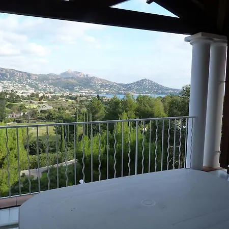 Azzurra Immo: Le Hameau Cap Esterel Saint-Raphaël